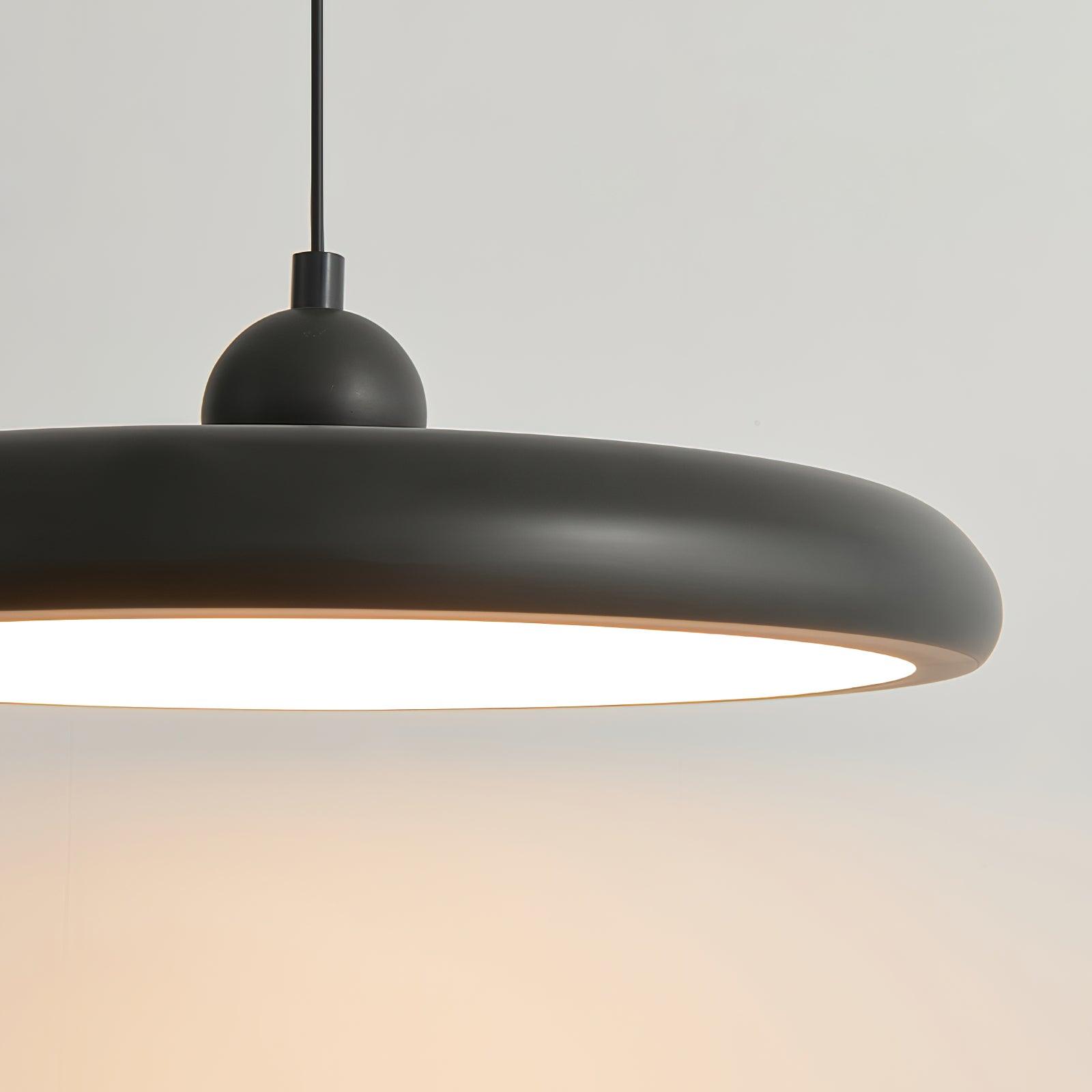 Avelice Laiton Glamour Pendentif Lampe - Neutralighting
