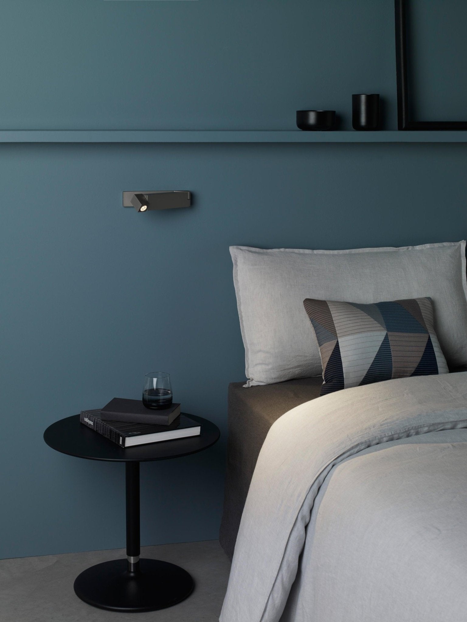 Phase Applique Murale LED Moderne pour Chambre à Coucher - Neutralighting