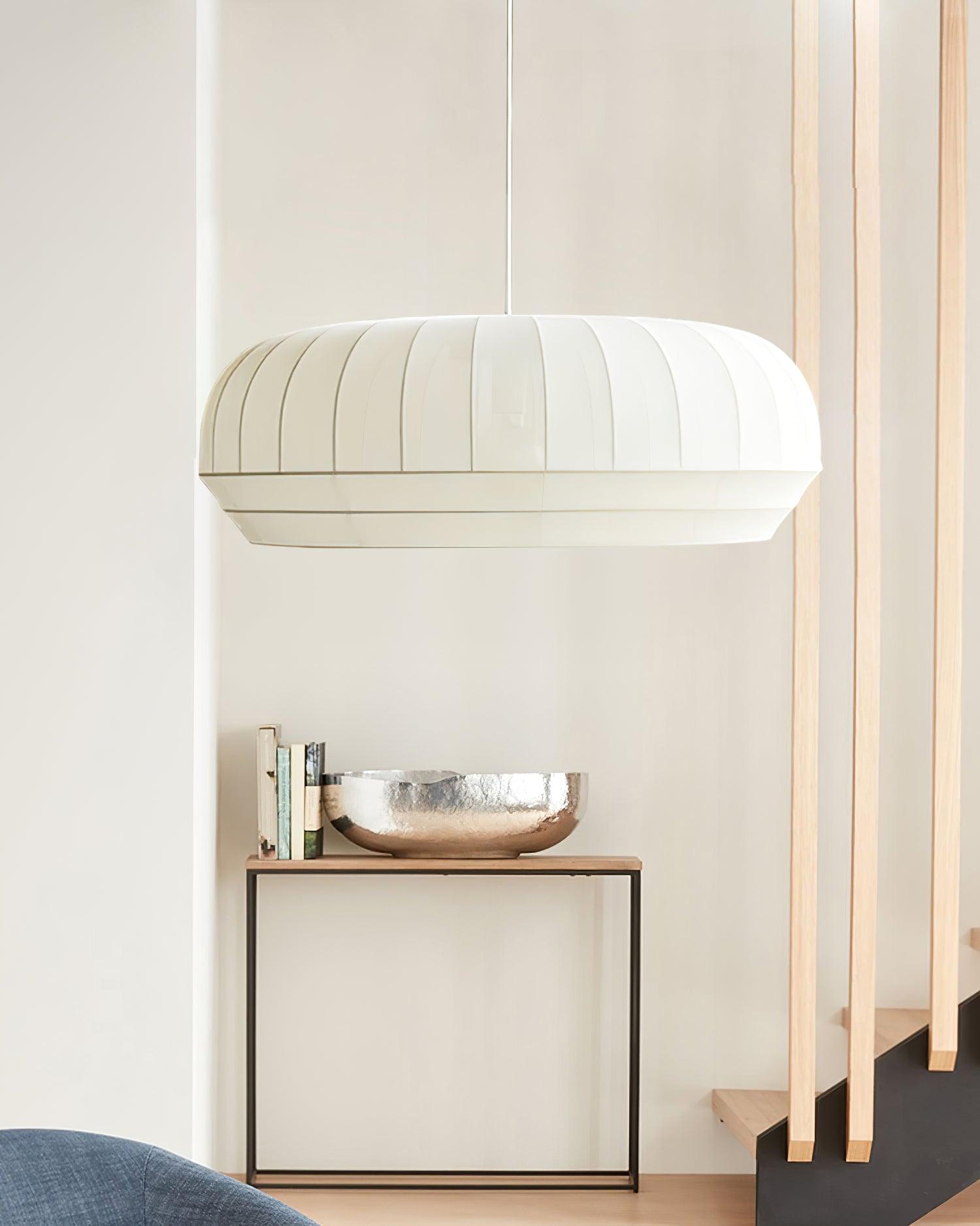 Suspension Luminaire Soie Abat-jour Blanc Tissu Lignes Verticales Doux Moderne Minimaliste - Neutralighting