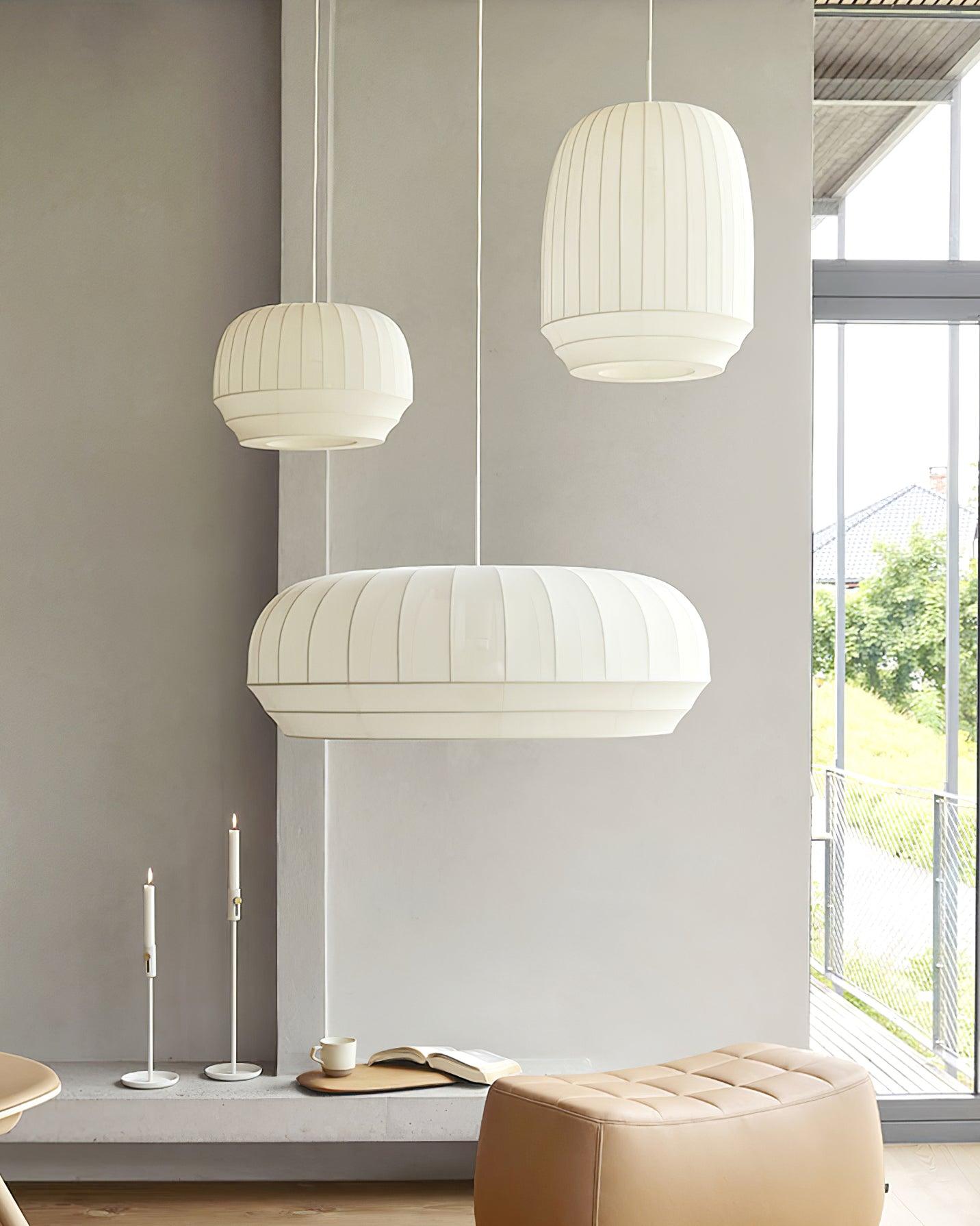 Suspension Luminaire Soie Abat-jour Blanc Tissu Lignes Verticales Doux Moderne Minimaliste - Neutralighting
