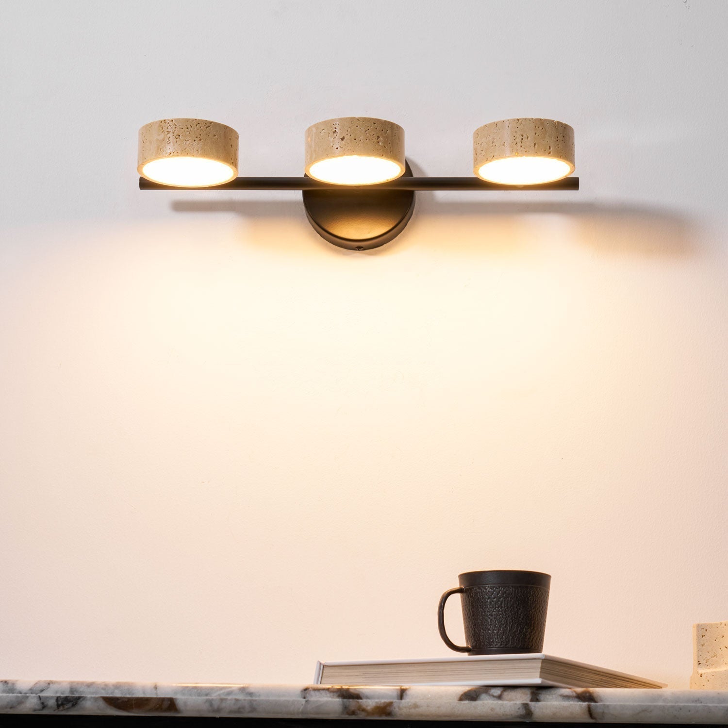 Ceshair Applique Murale Multi Tête en Travertin Lumière de Coiffeuse - Neutralighting