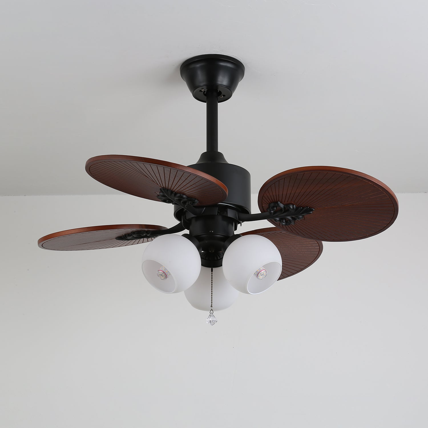 Ventilateur de plafond Solara Tropical avec lumière, fonction de contrôle à 6 vitesses