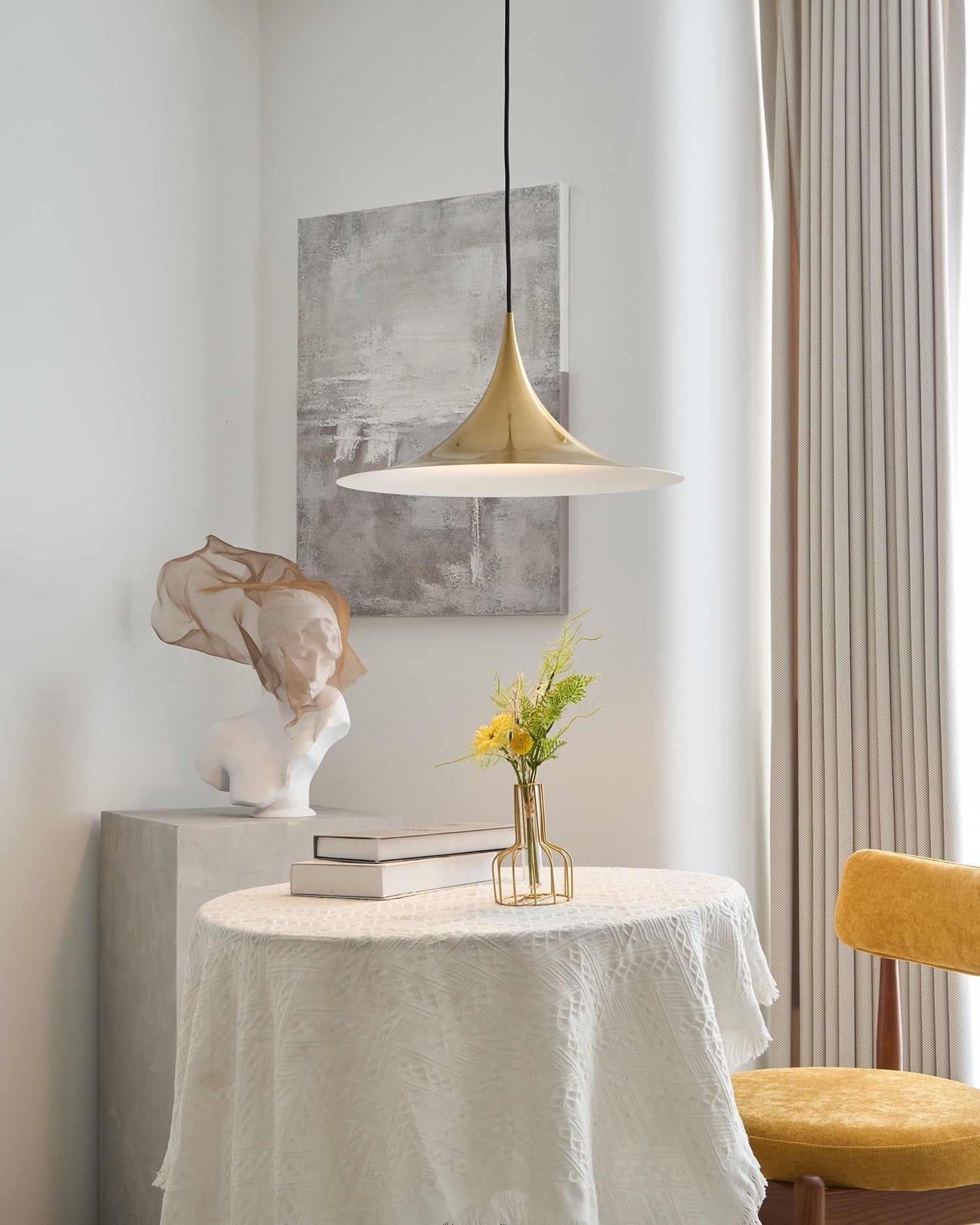 Solisin Suspension à col fin et large évasement pour salle à manger - Neutralighting