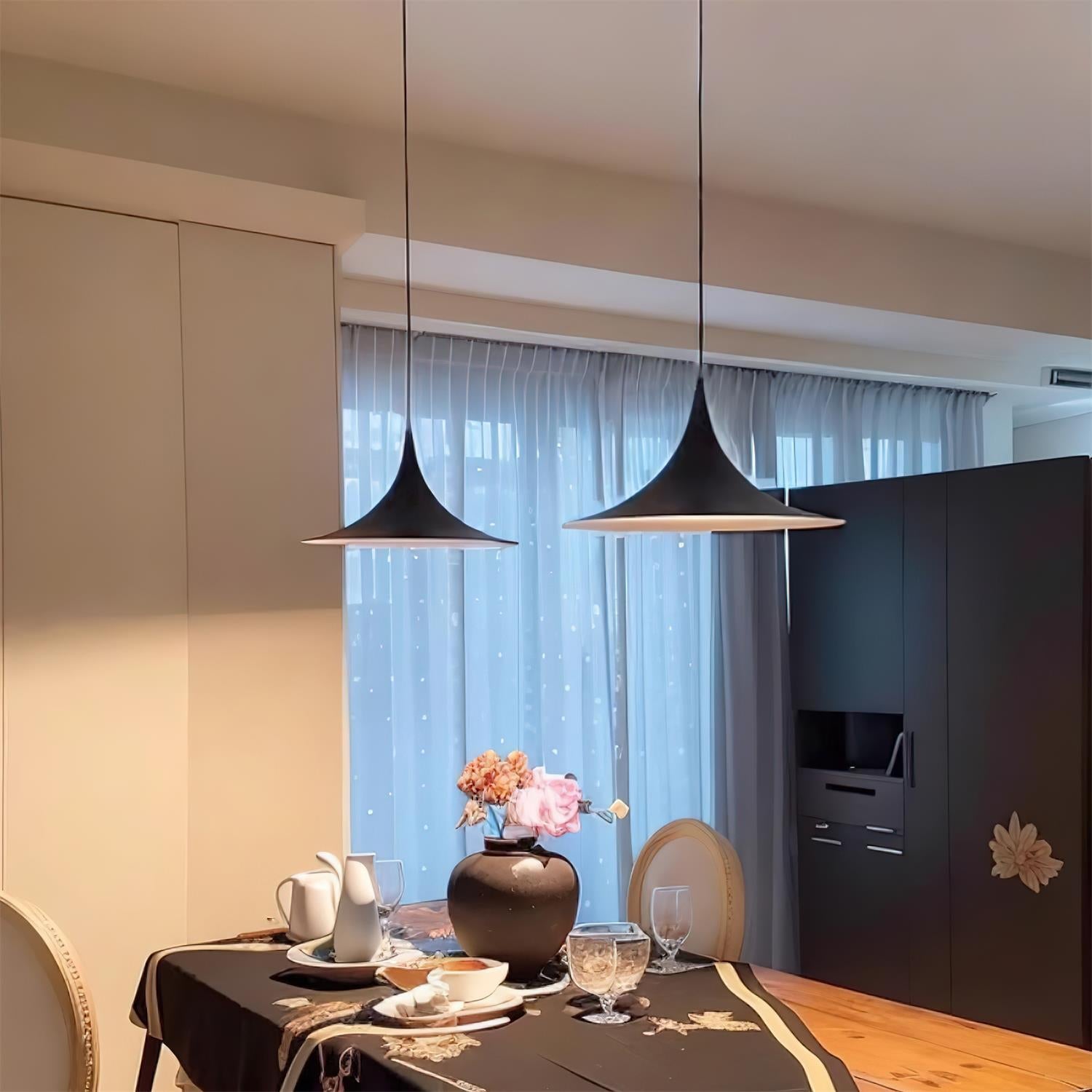 Solisin Suspension à col fin et large évasement pour salle à manger - Neutralighting