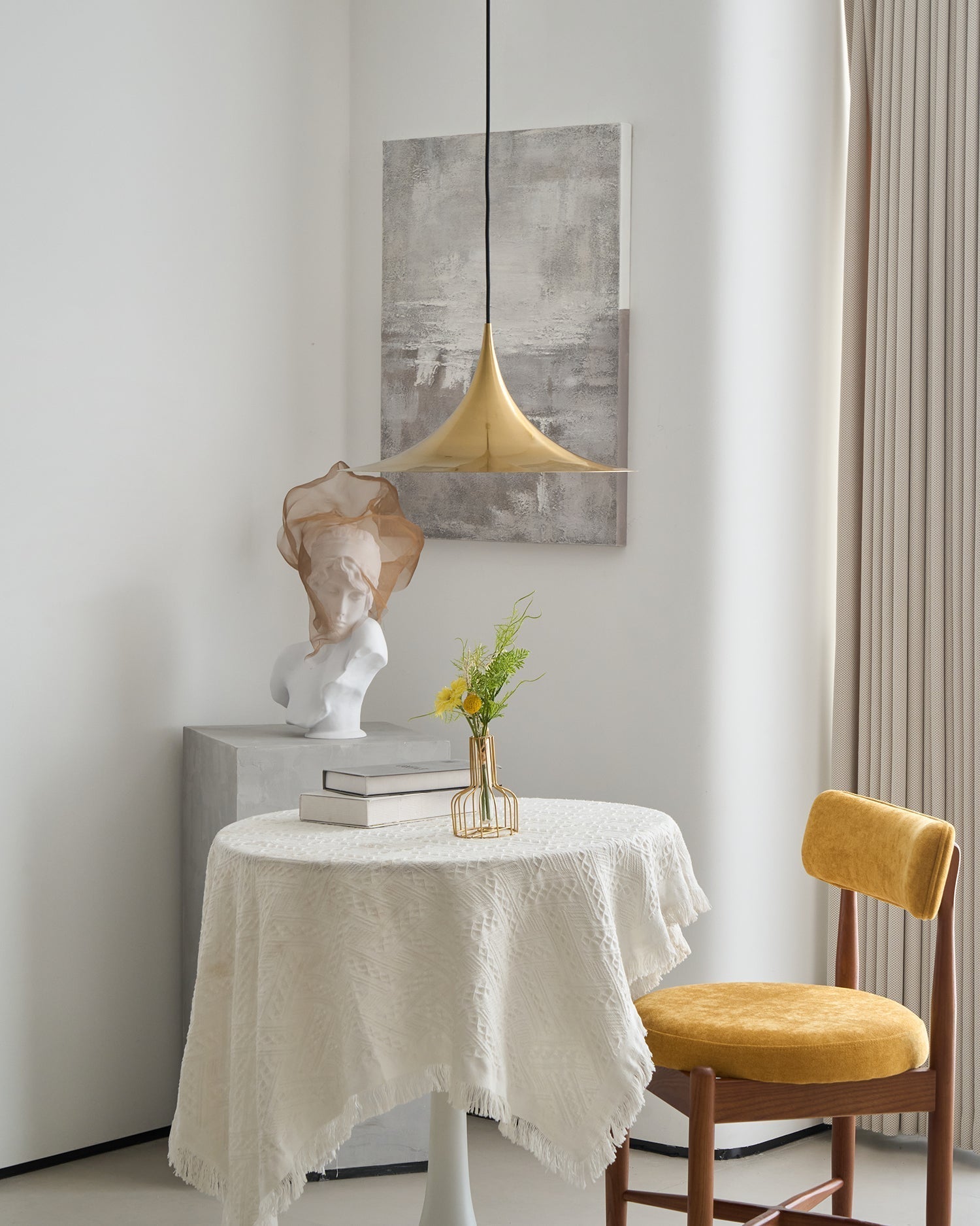 Solisin Suspension à col fin et large évasement pour salle à manger - Neutralighting