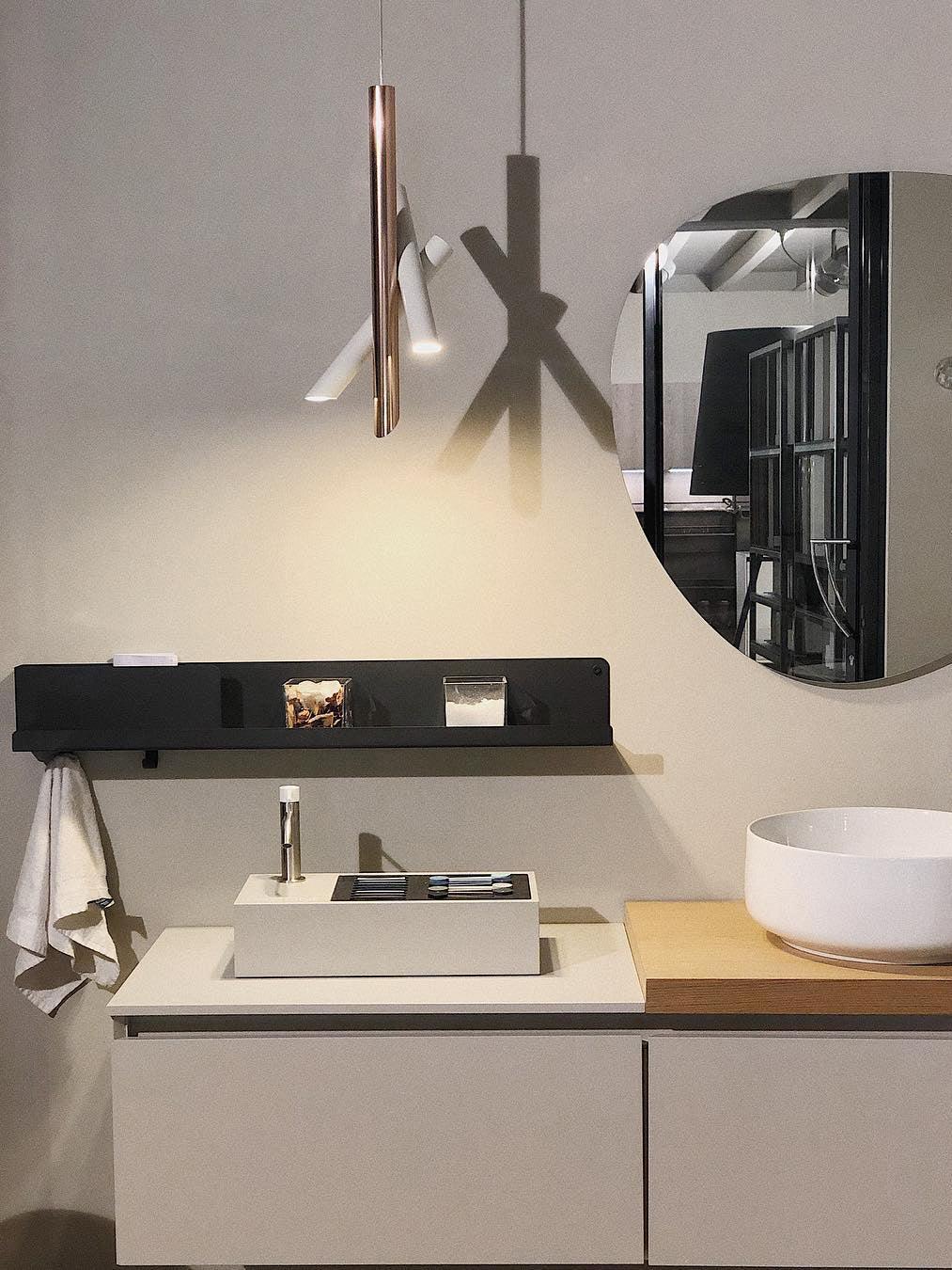 Solara Lampe suspendue tubes aluminium minimaliste - Neutralighting