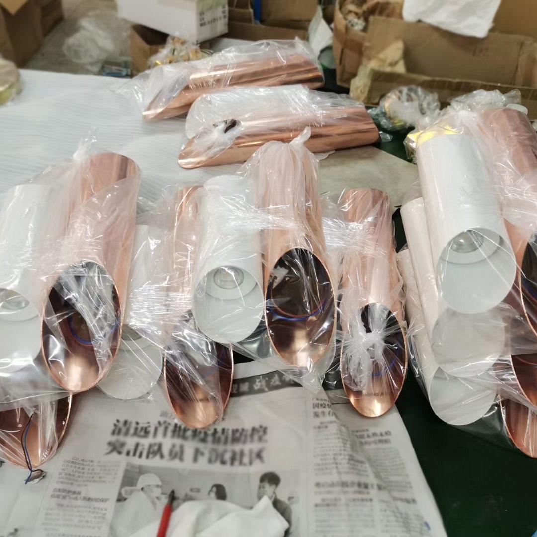 Solara Lampe suspendue tubes aluminium minimaliste - Neutralighting