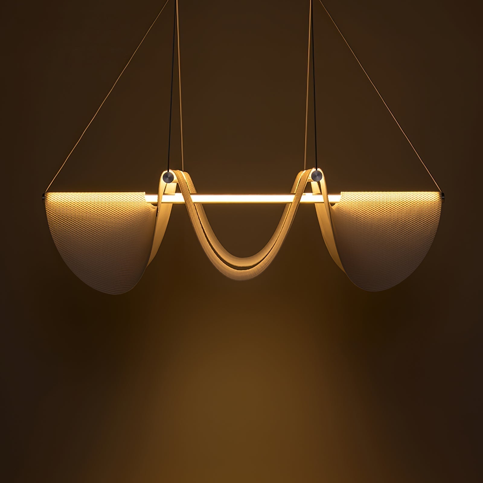 Covela Postmodern Luxury Ribbon Pendant Lamp - Neutralighting