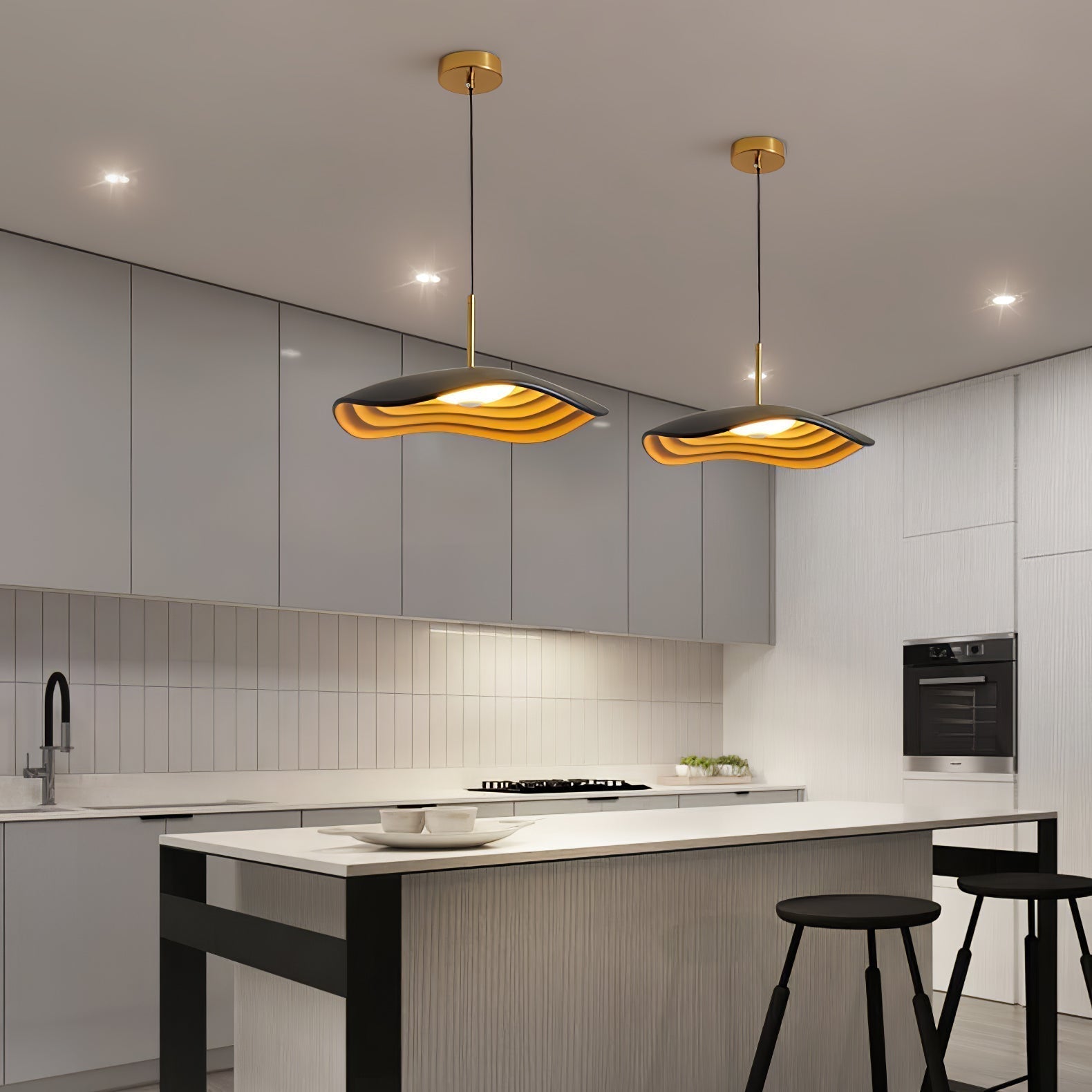 Zynthra Lampe suspendue artistique en résine - Neutralighting