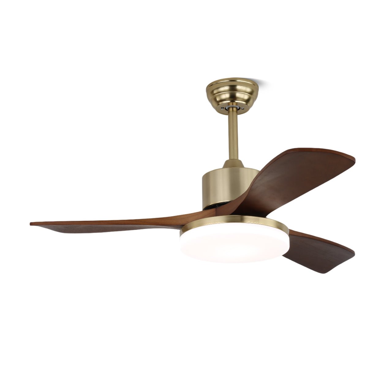 Plafonnier ventilateur Selora en laiton et bois, détail des pales en bois de noyer.