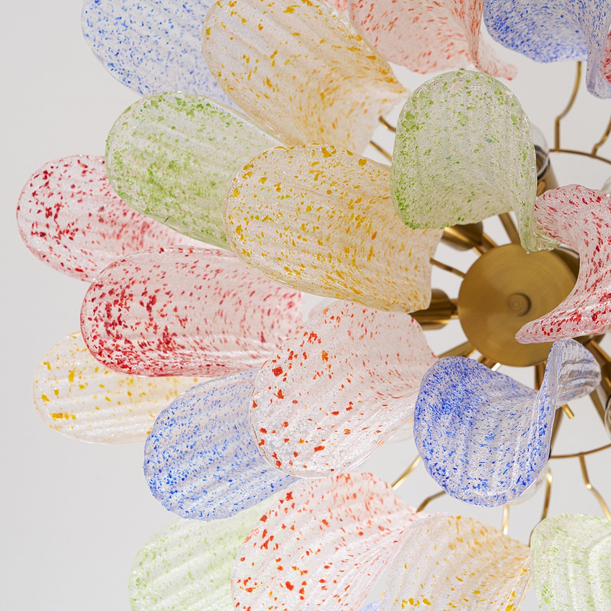 Clarity Chandelier Moderne en Verre Coloré - Neutralighting