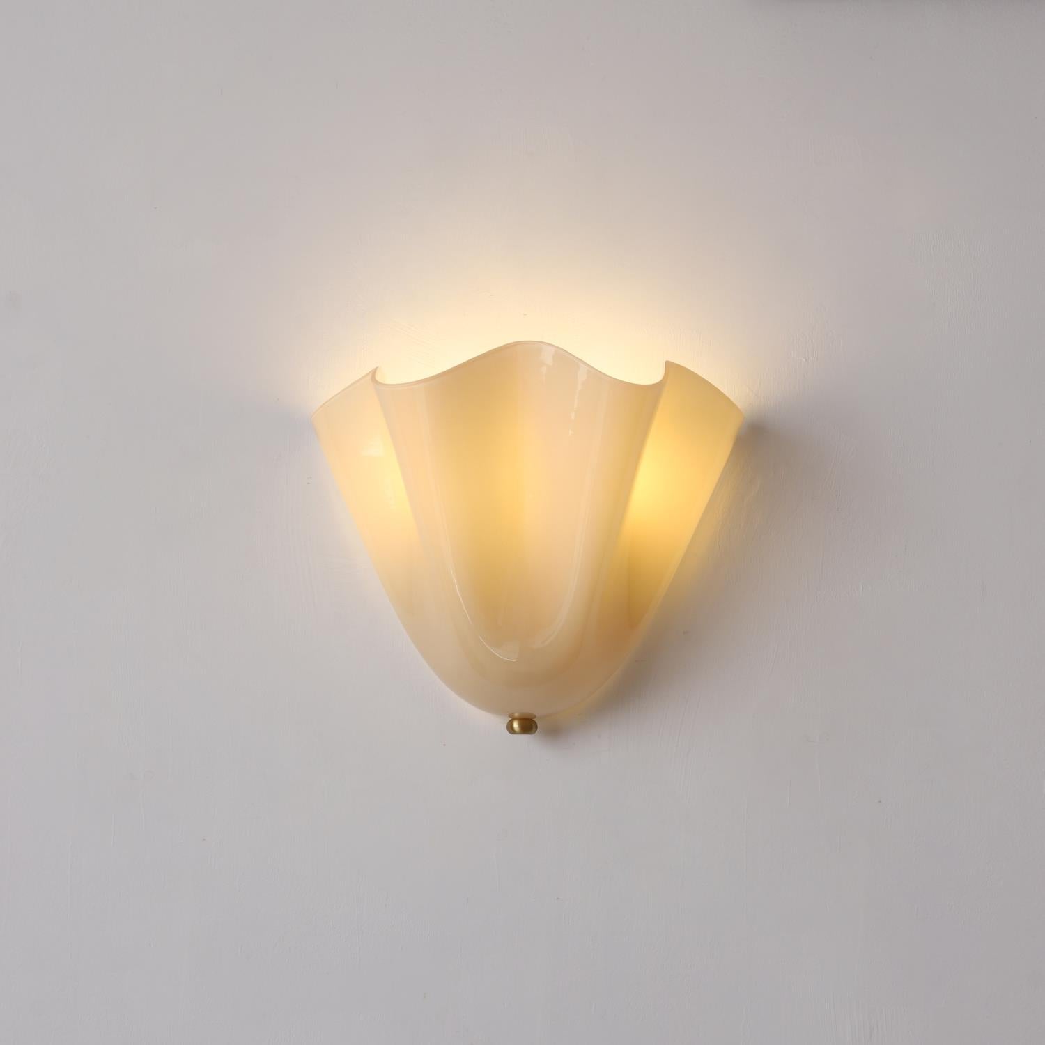 Elara Applique Murale Élégante en Verre - Neutralighting