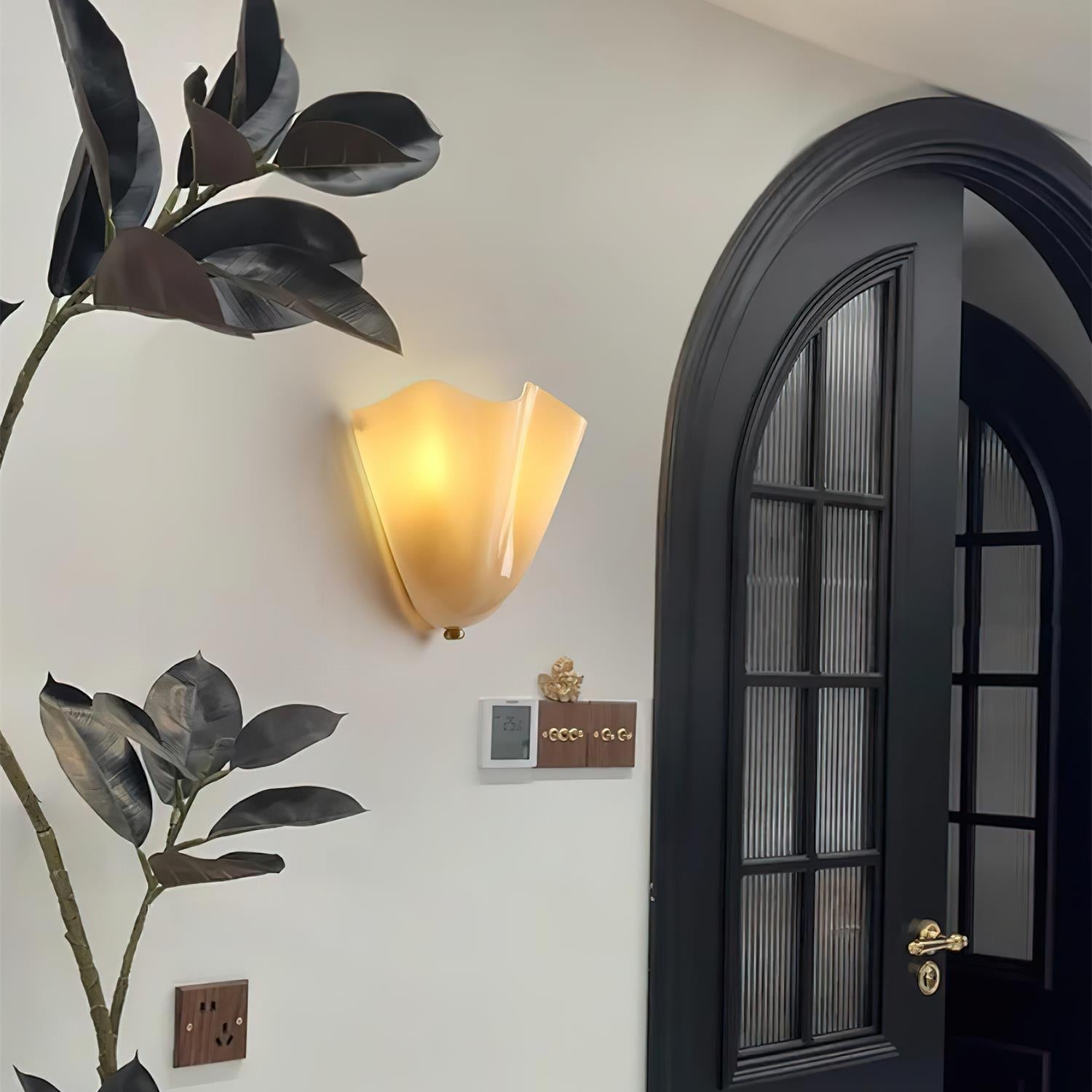 Elara Applique Murale Élégante en Verre - Neutralighting