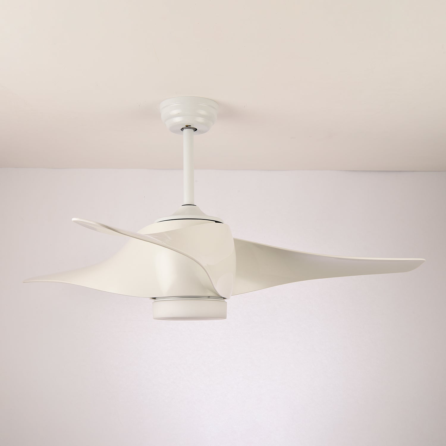 Plafonnier ventilateur AeroGlow