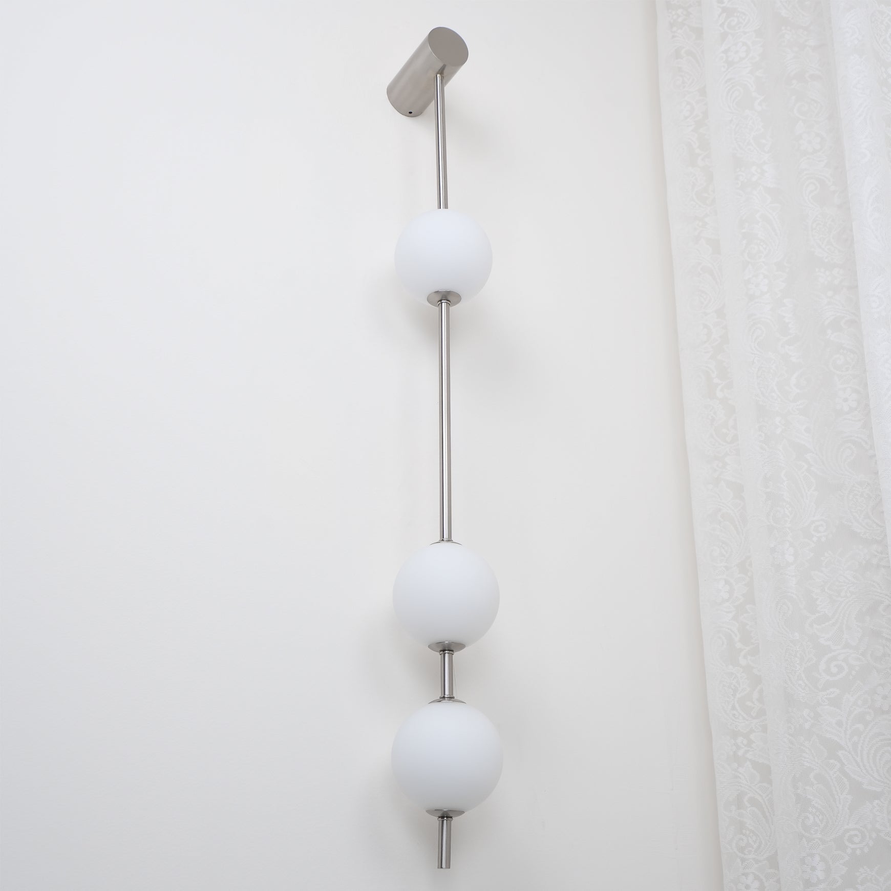 Lustra Applique Murale Sphères Verticales Laiton - Neutralighting