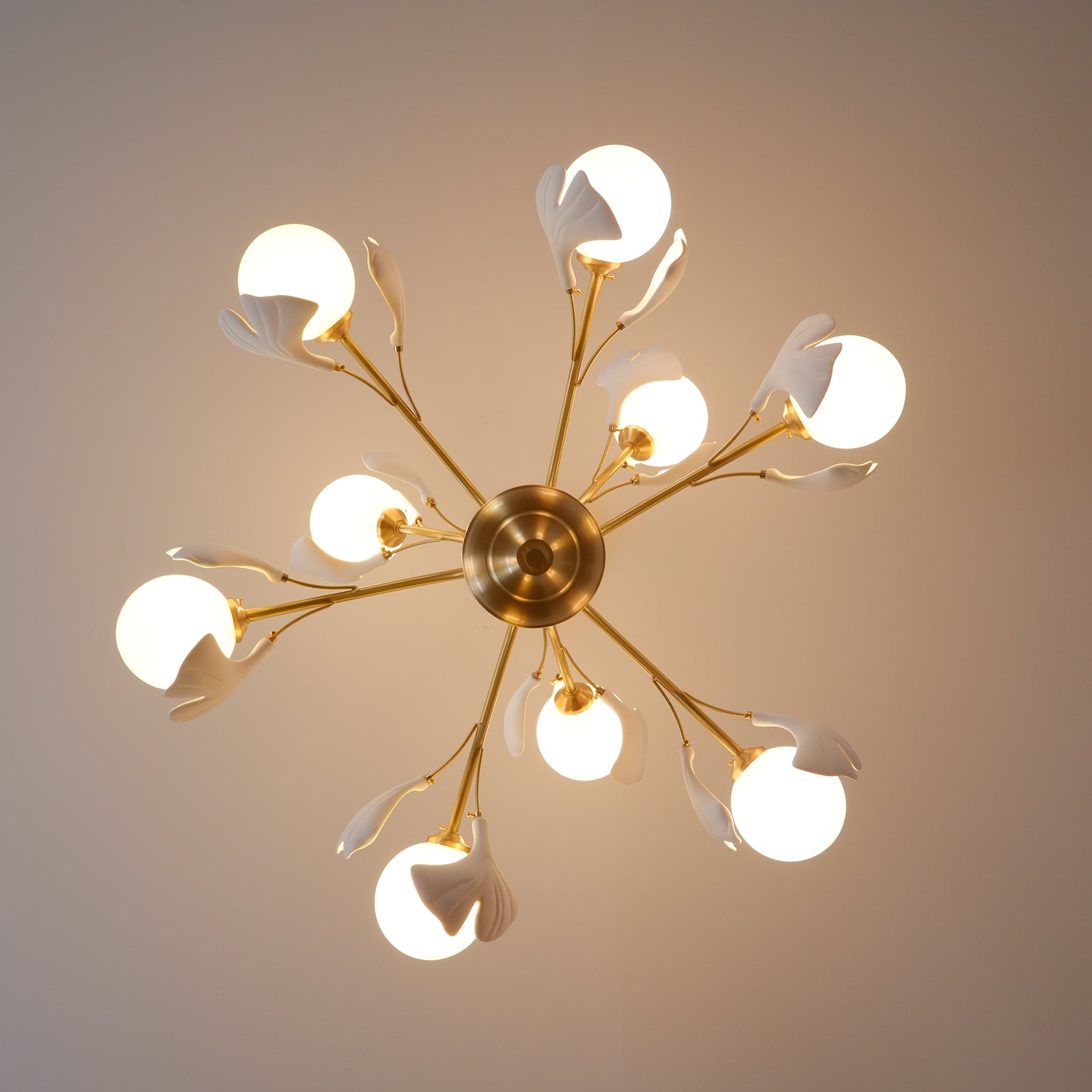 Gleam Chandelier en Verre Feuille de Ginkgo - Neutralighting
