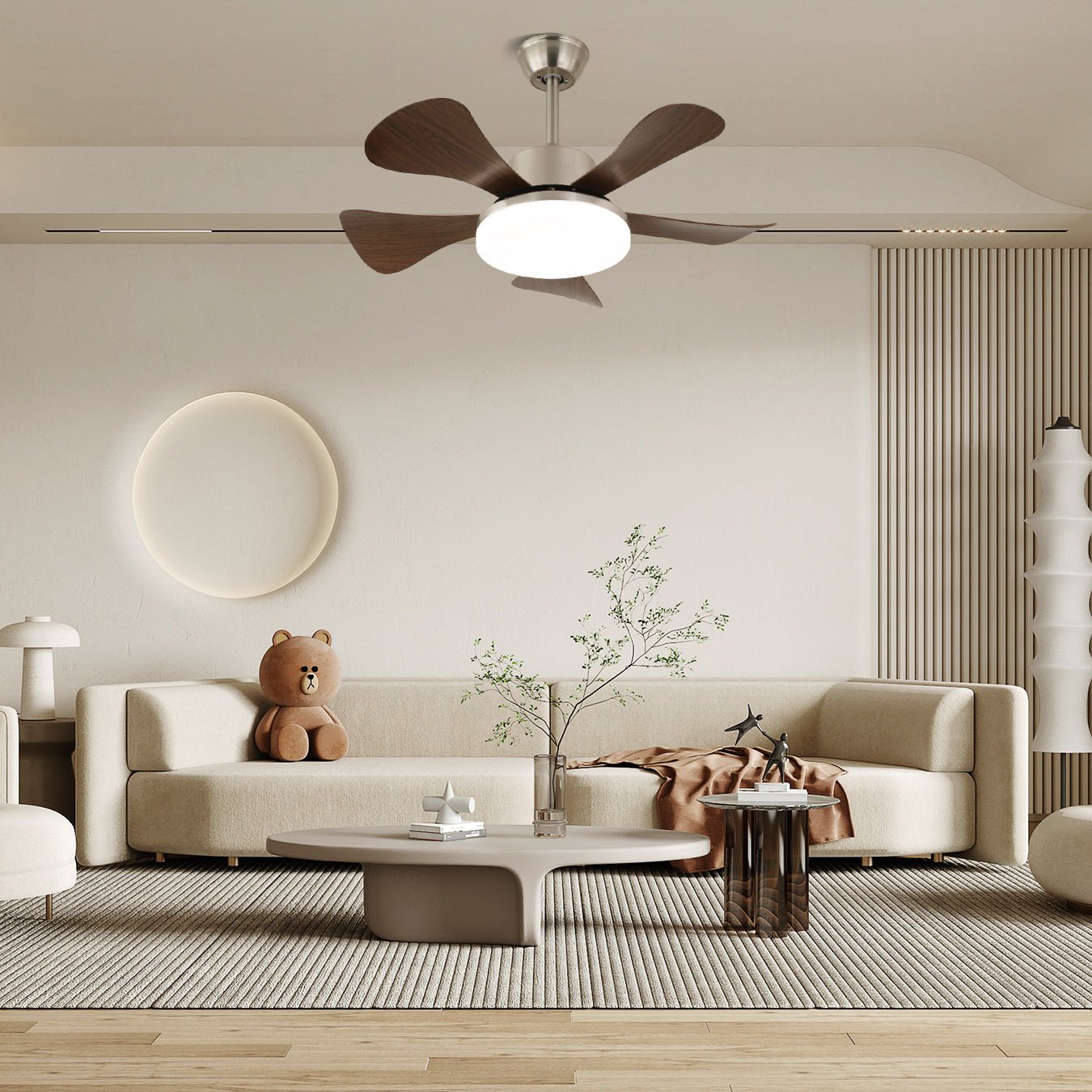 Gros plan du Plafonnier Ventilateur Moderne Aveline montrant le cadre en métal et le diffuseur en acrylique