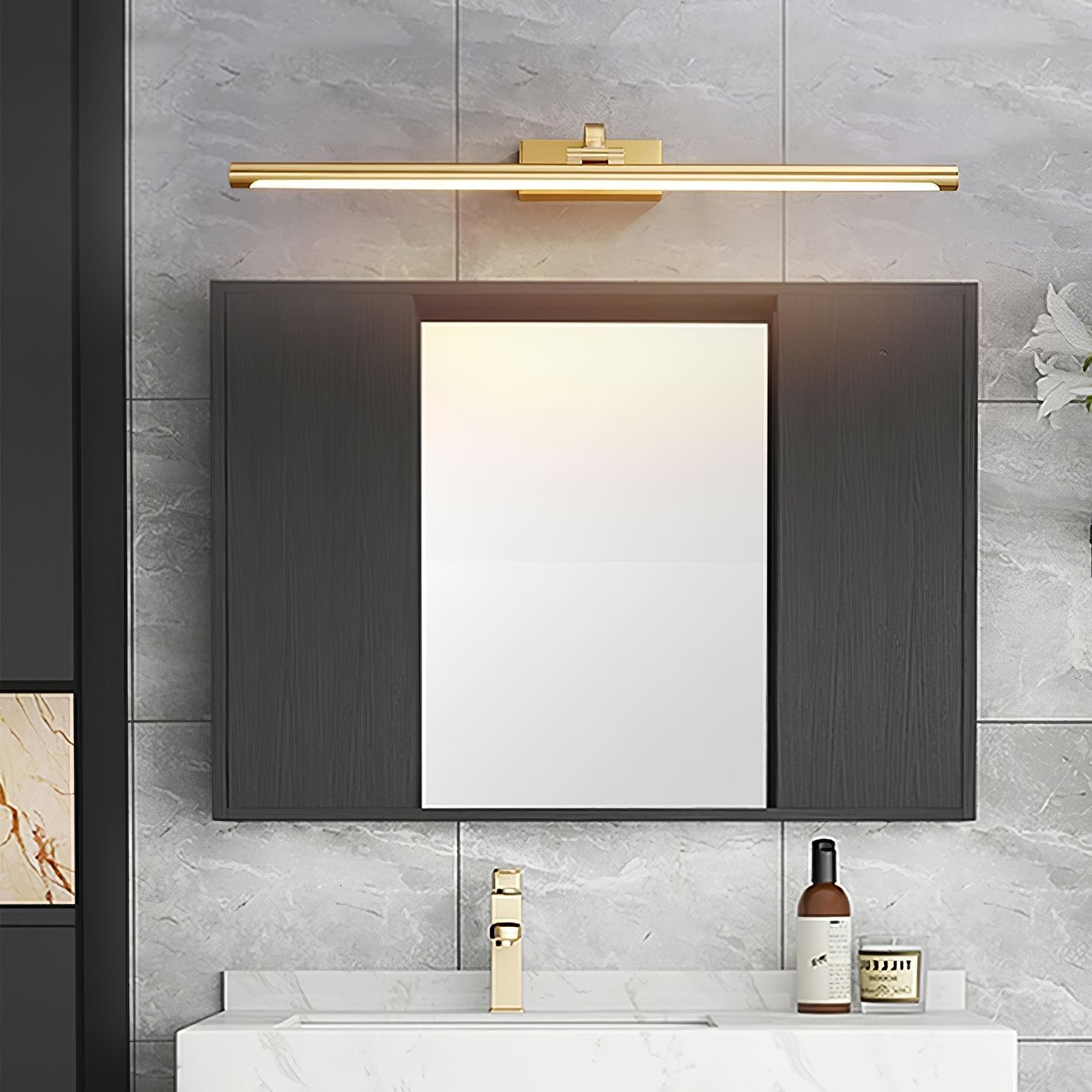 Lumare Applique murale minimaliste en laiton - Neutralighting
