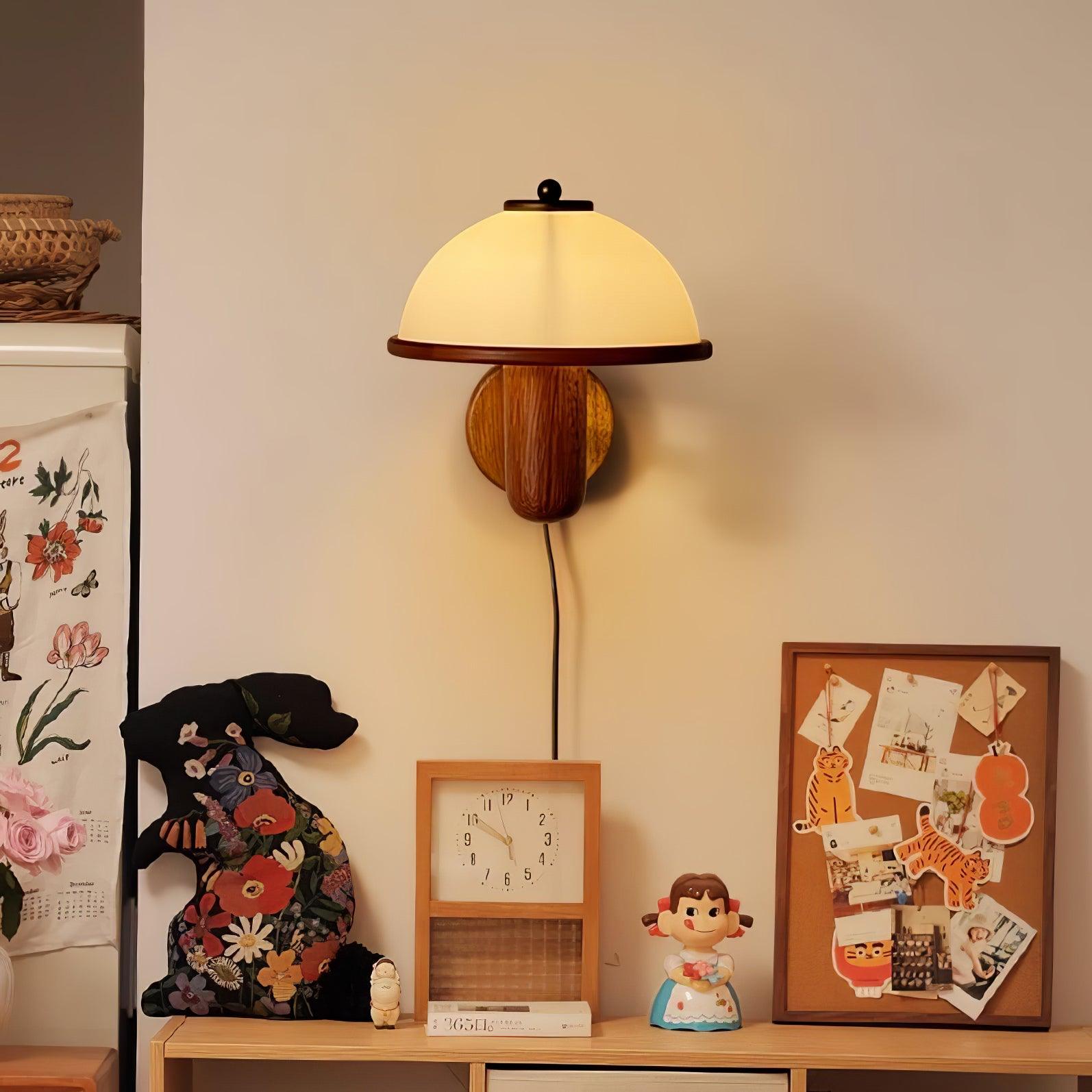 Lustra Wall Lamp Mushroom Wood - Neutralighting