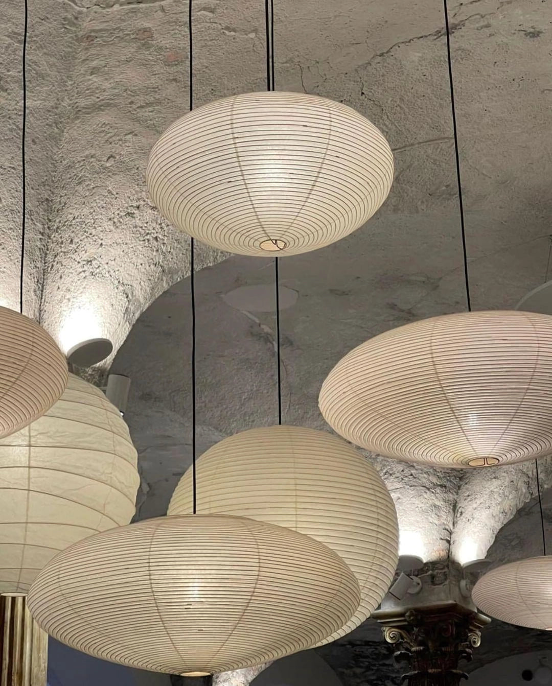 Lustra Suspension en Papier pour Salon - Neutralighting