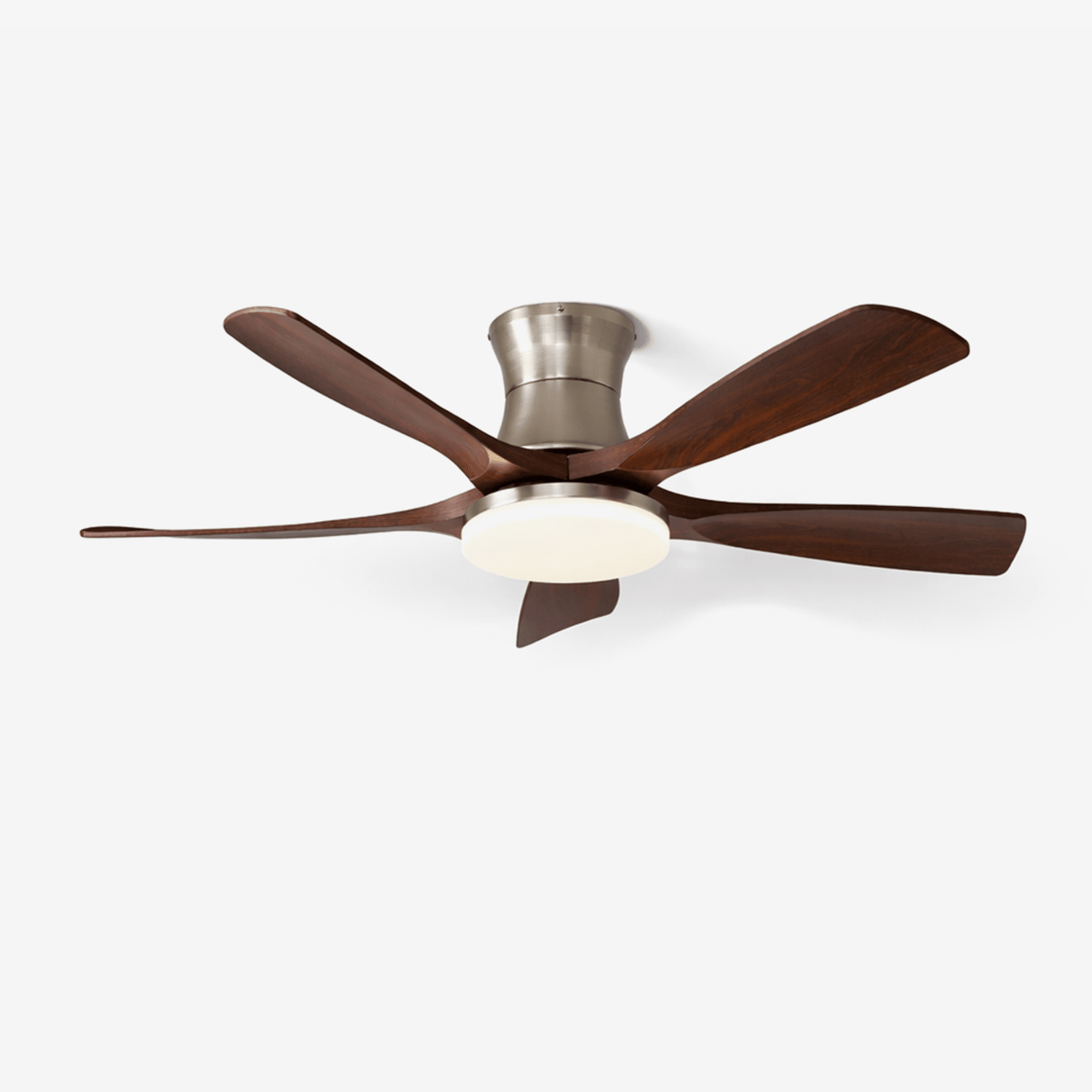 Ventilateur de plafond Hudson à 5 pales avec lumière, finitions noyer et nickel