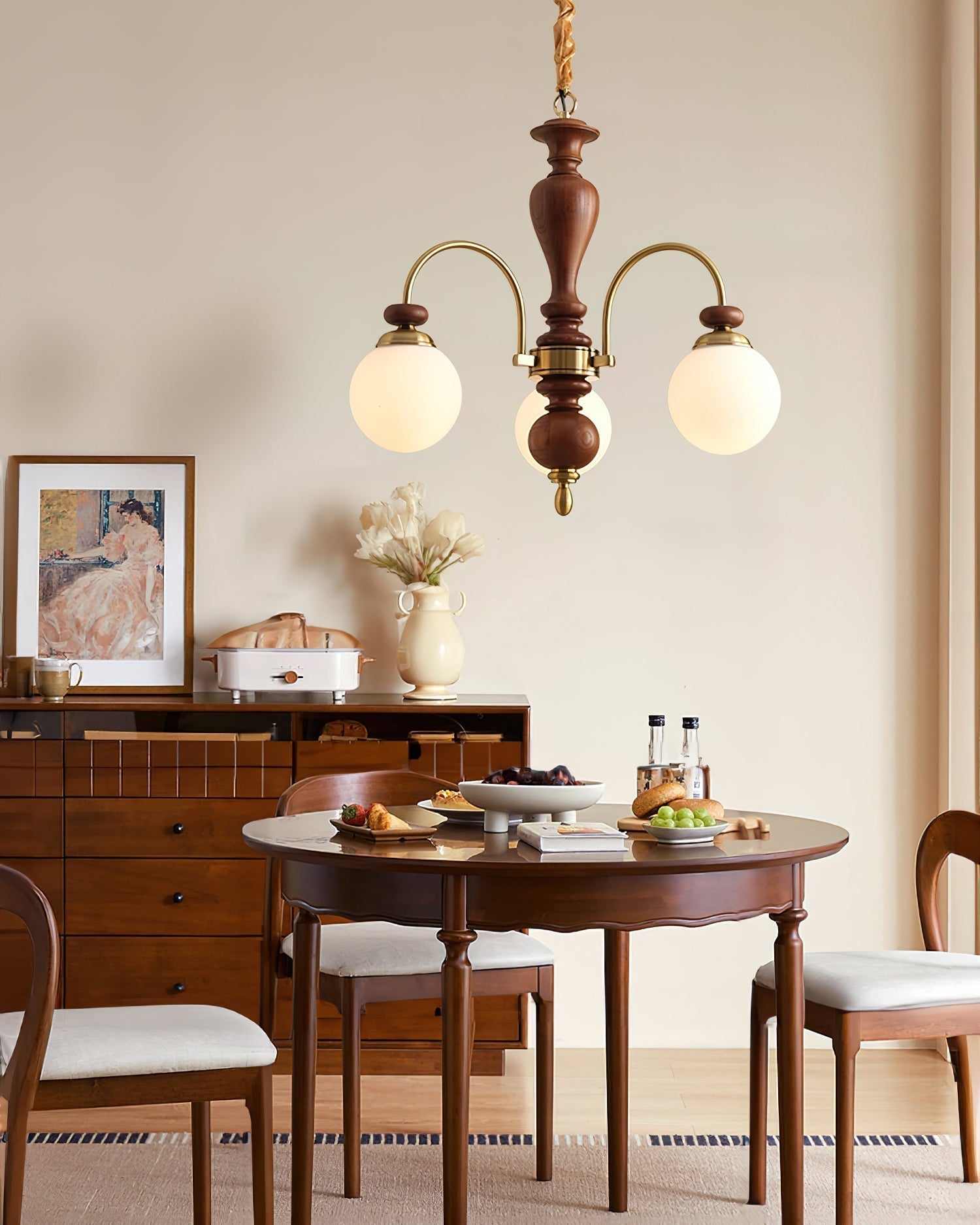 Solara Chandelier Classique en Bois et Laiton - Neutralighting