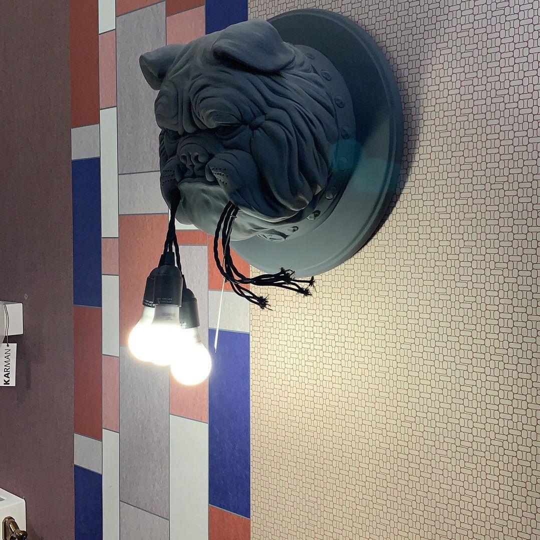 Lustra Applique Murale Sculpture Bulldog Fantaisiste - Neutralighting