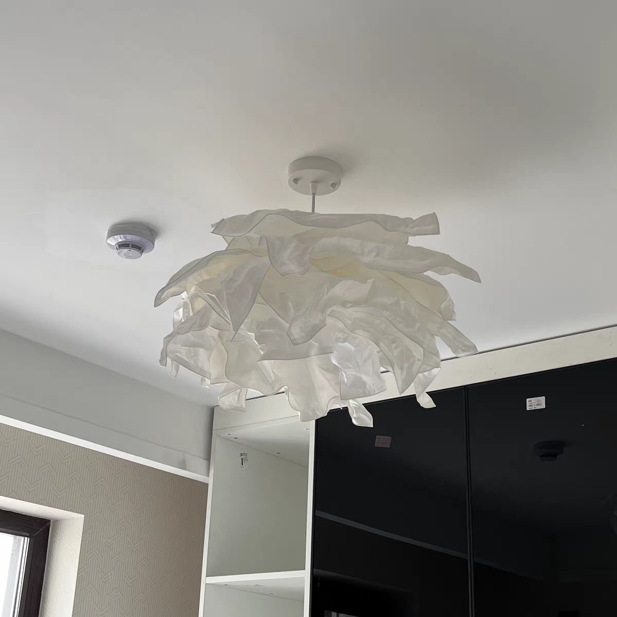 Ritta Wabi-sabi Nuage Métal Papier LED Suspension Étude Chambre à Coucher