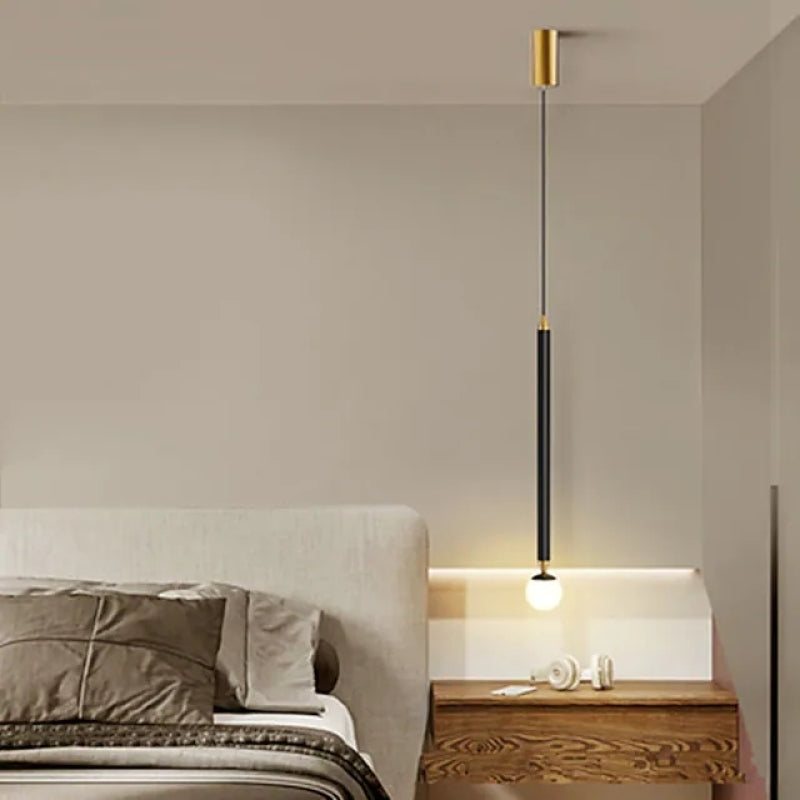 Auri Suspension Cylindre Simple. Métal/Verre. Noir/Doré. Salon - Neutralighting
