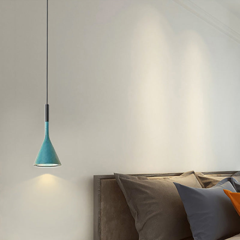 Cevin Suspension Moderne. Triangle - Neutralighting