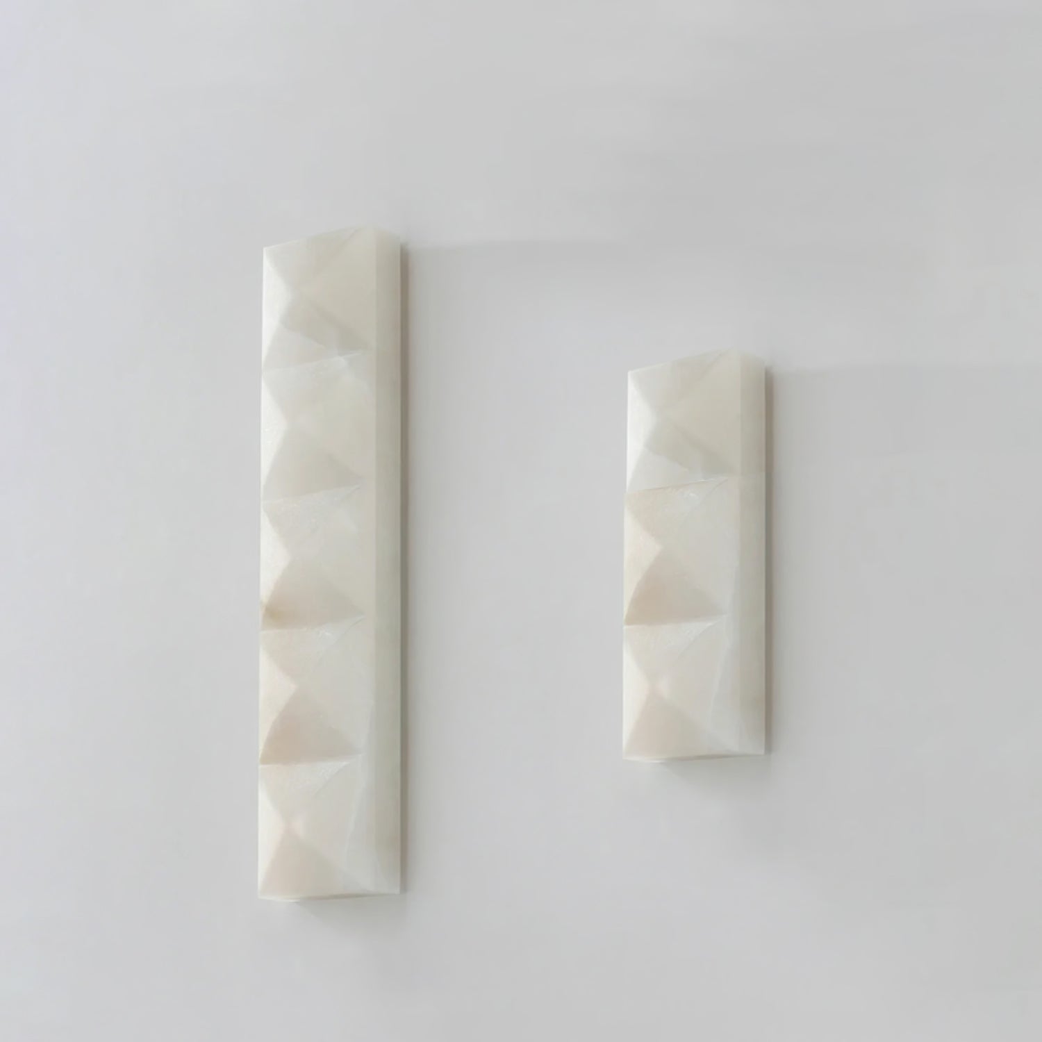 Dione Applique Murale Géométrique en Albâtre - Neutralighting