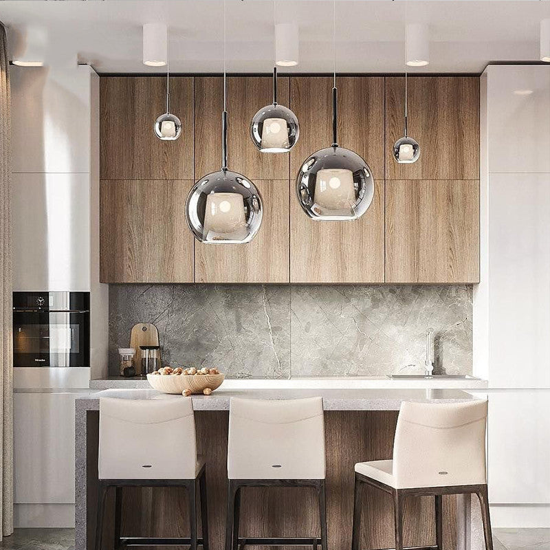 Valentina Moderne Sphère LED Suspension Verre Salle à Manger - Neutralighting