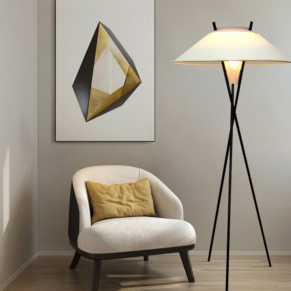 Arisha Lampadaire Trépied Simple, Métal/Tissu, Blanc, Chambre/Salon - Neutralighting