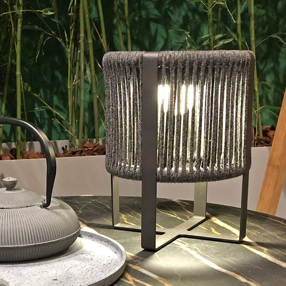 Ray Lampadaire Cylindre Moderne, Métal/Tissu, Noir, Extérieur - Neutralighting