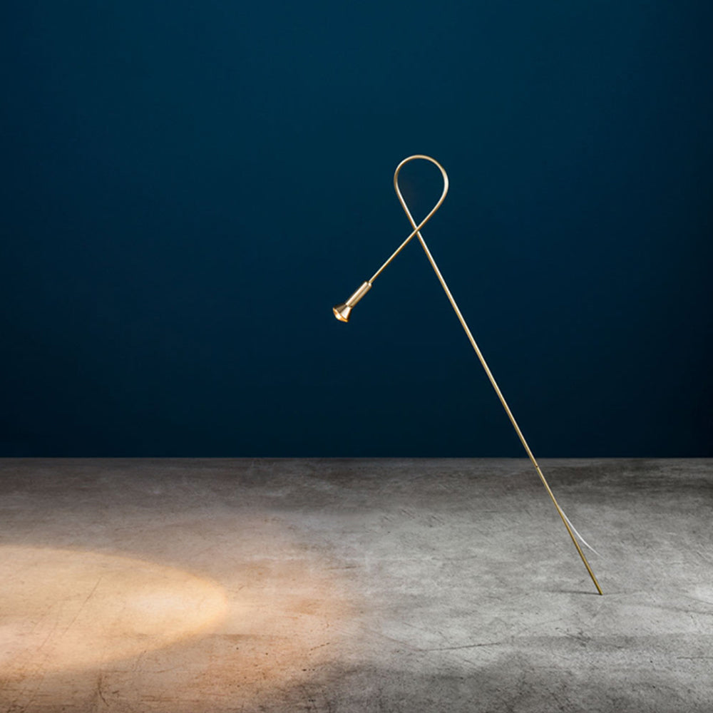 Arisha Linéaire Moderne LED Lampadaire Doré Or Métal/Acrylique Extérieur - Neutralighting