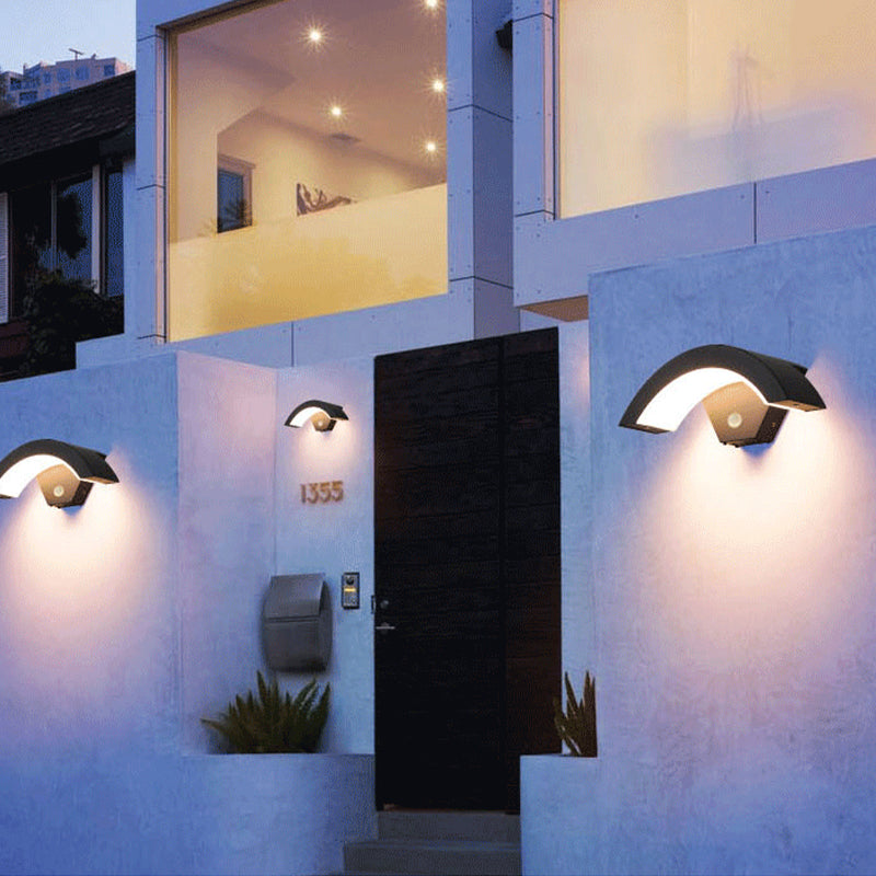 Elvon Applique Murale Capteur étanche Arc Modern Noir. Extérieur - Neutralighting