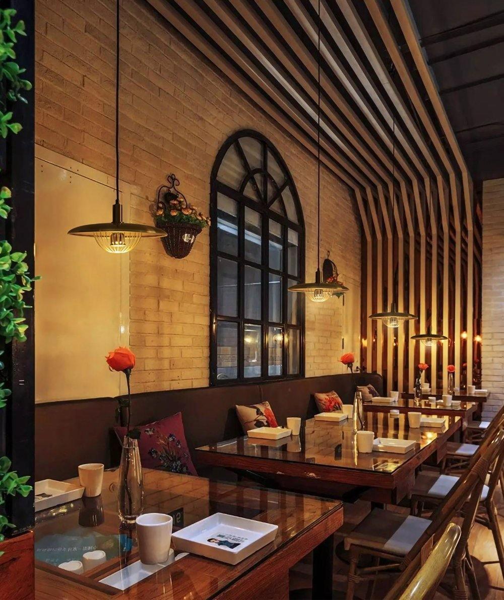 Elanora Wood Retro Vintage Pendant Lamp - Neutralighting