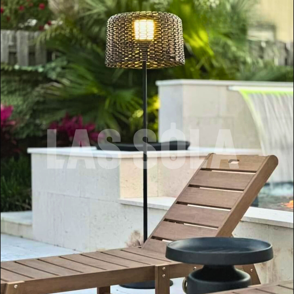 Ritta Lampadaire Cylindre Naturel, Métal/Rotin, Blanc/Noir, Balcon - Neutralighting