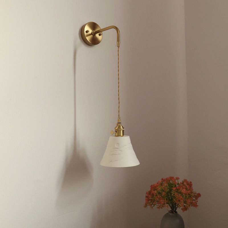 Arisha Applique Murale Géométrique Moderne, Métal/Céramique, Or, Chambre - Neutralighting