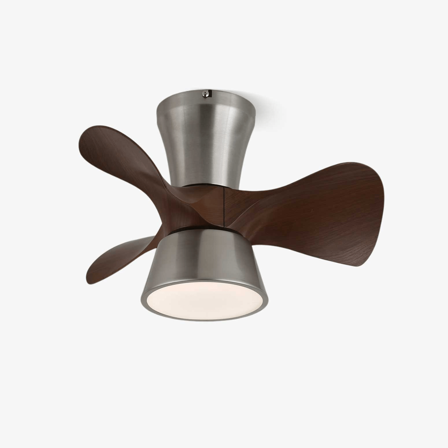 Plafonnier Ventilateur Nera en Bois Moderne, gros plan du moteur en cuivre pur
