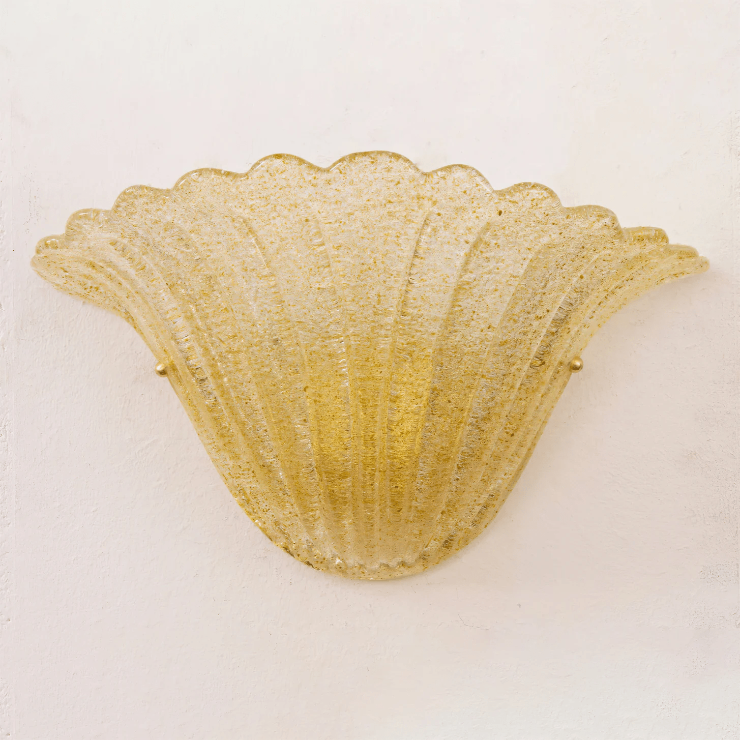 Aurora Wall Lamp Scallop Edge Textured Glass Elegant - Letslighting