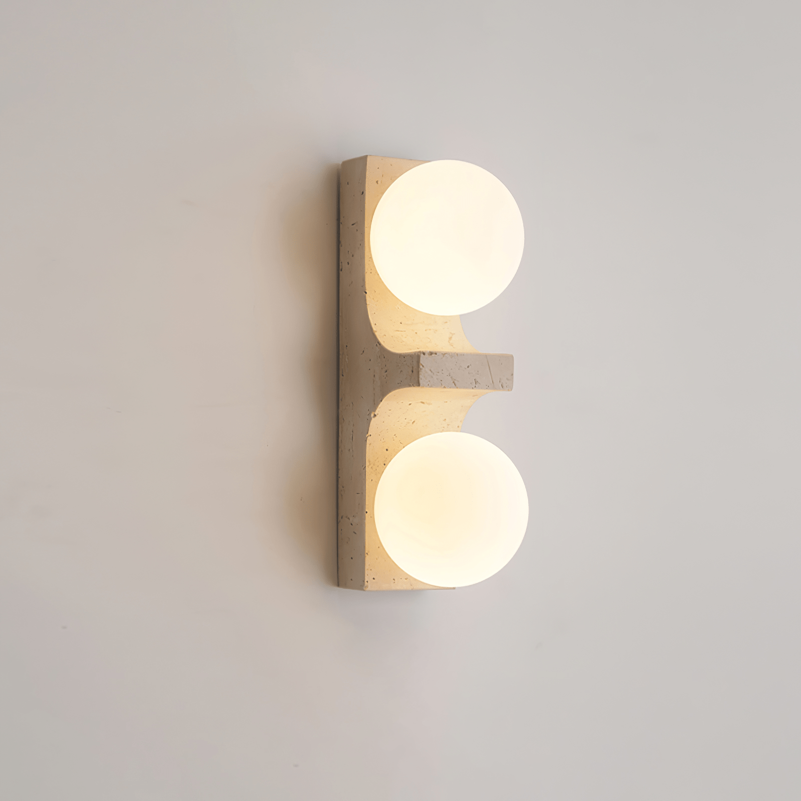 Umiren Applique Murale Minimaliste en Travertin - Neutralighting