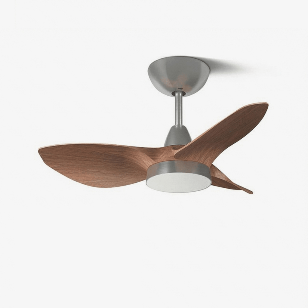 Plafonnier ventilateur scandinave Soren avec pales en bois et LED intégrée.