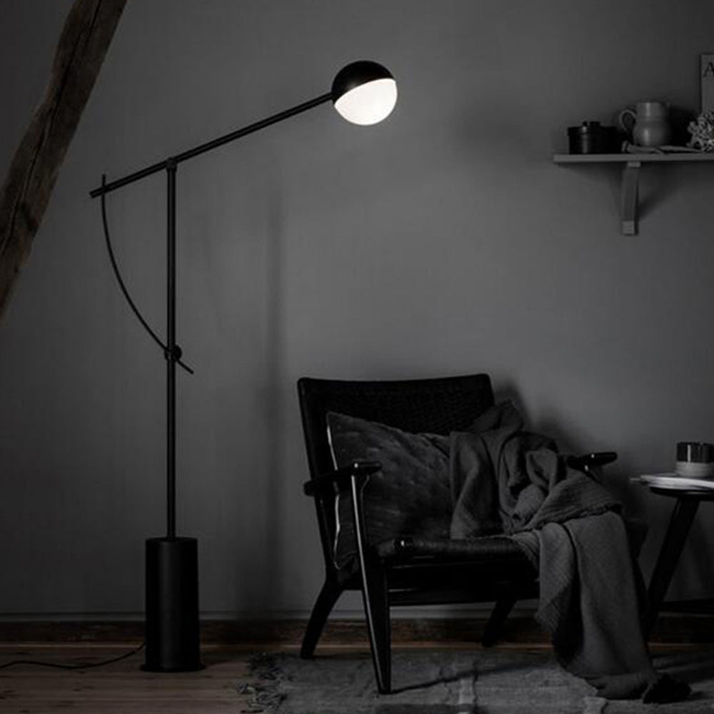 Mira Linéaire Design Lampadaire Globe Moderne Métal Noir Salon