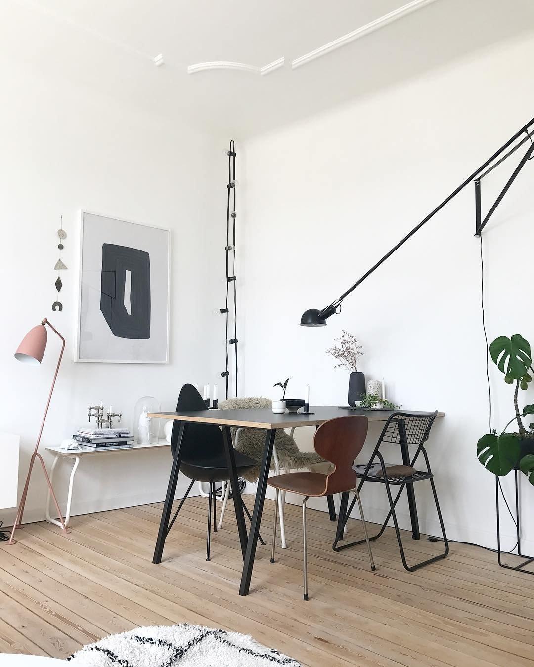 Aella Moderne Minimaliste Long Bras Applique Murale - Neutralighting