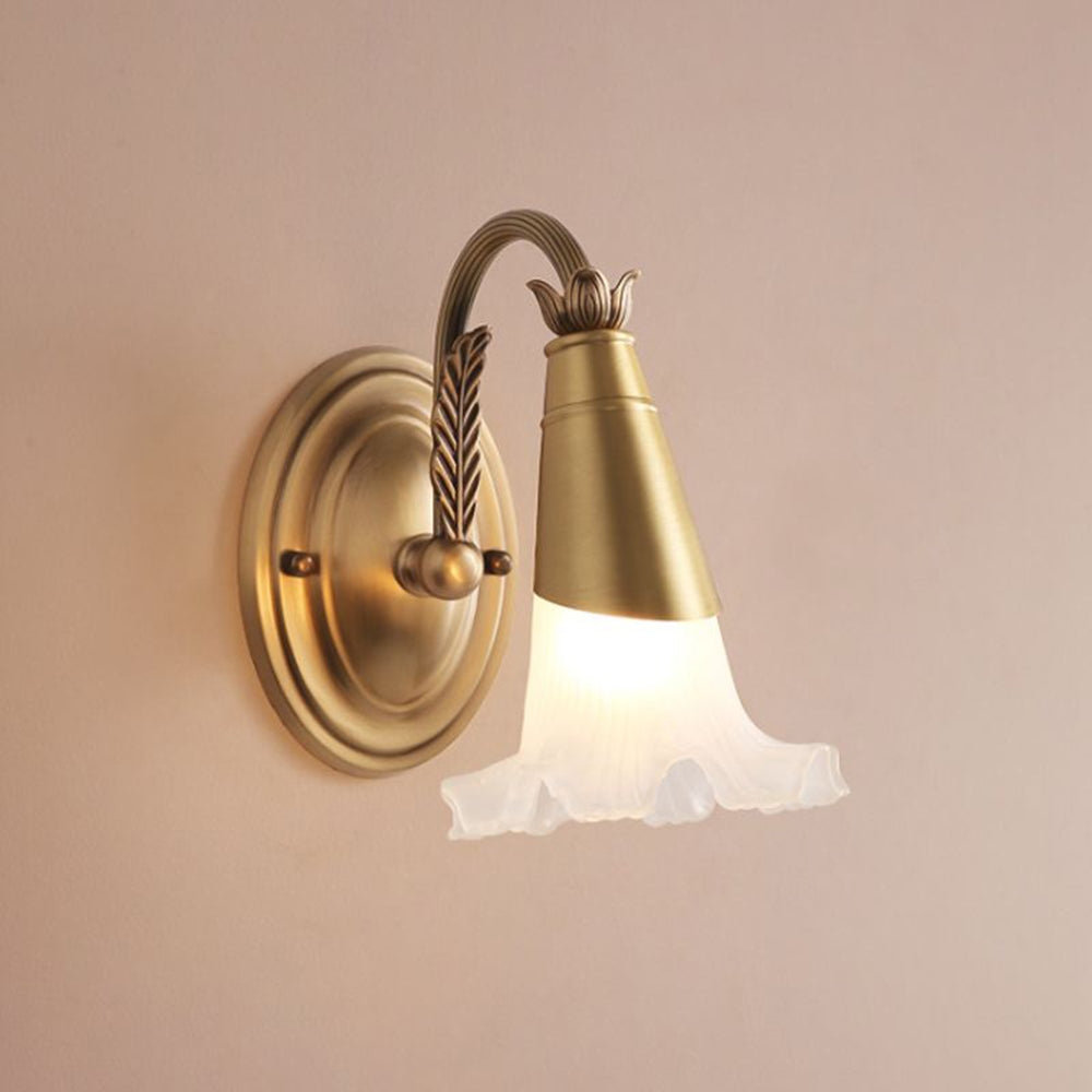 Lily Applique Murale à Miroir Fleur Vintage LED Métal Verre Or Salon/Chambre à coucher - Neutralighting