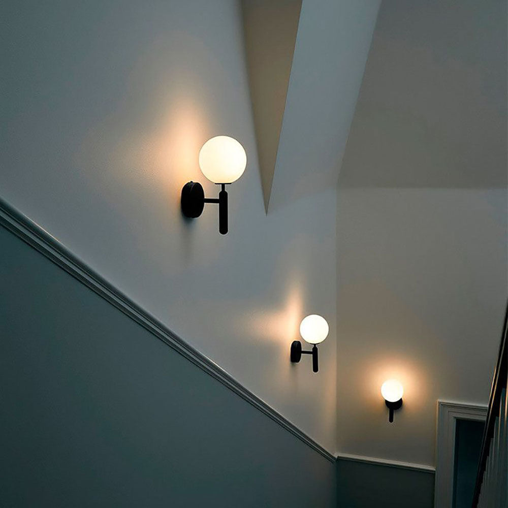Valentina Applique Murale LED Boule Simple Moderne Métal/Verre Noir/Or Couloir/Chambre/Salon - Neutralighting