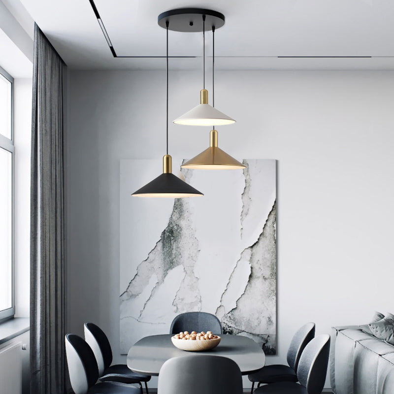 Arisha Suspension Moderne LED Acrylique/Métal, Noir/Blanc/Or, Salon - Neutralighting