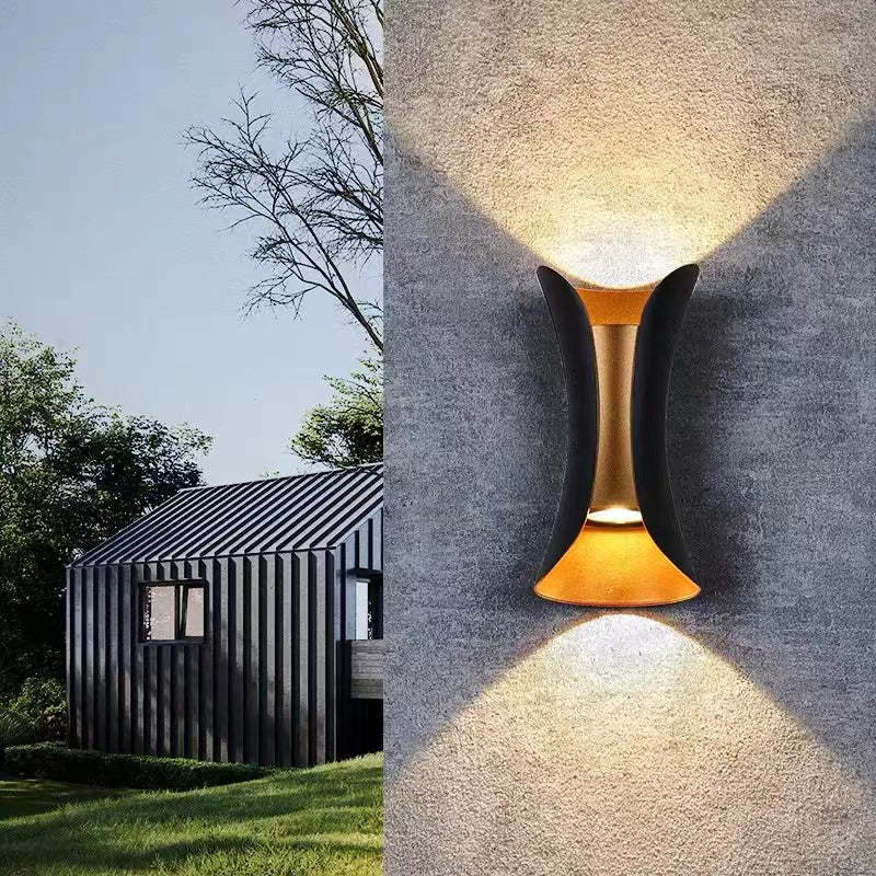 Noxel Applique Murale Simple Noir/Blanc/Or. Cour - Neutralighting