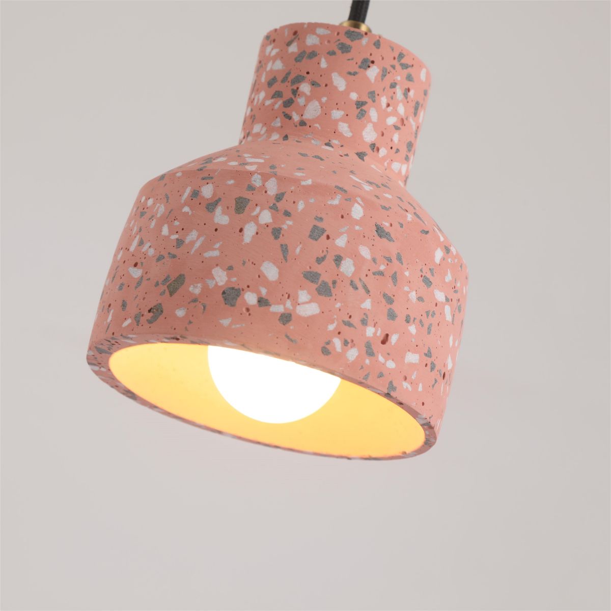 Halen Suspension Rond Décor Nordique. Métal/Ciment. 4 Couleur. Salon - Neutralighting